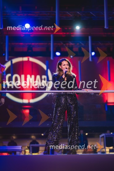  Astrid Kljun, glasbenica100-letnica blagovne znamke Colmar