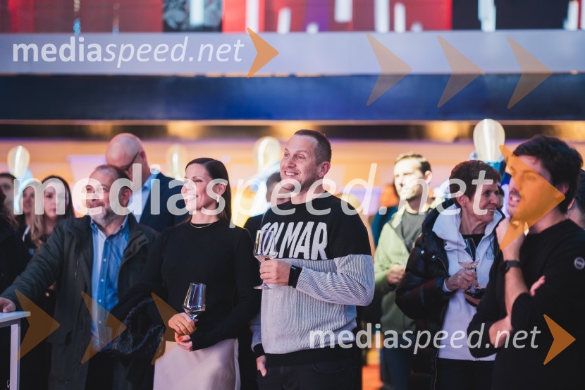  Simona Škrobar;  Jure Košir, nekdanji smučar100-letnica blagovne znamke Colmar