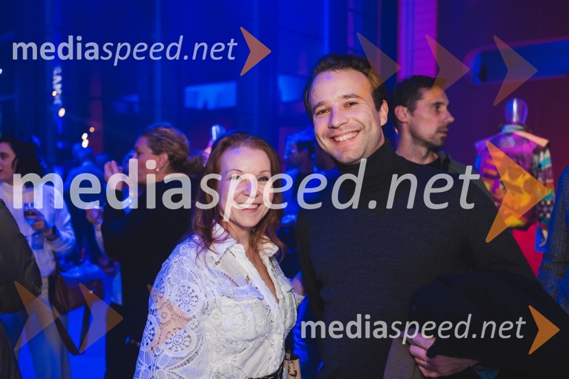  Regina Kogoj, pevka;  Nik  Škrlec, igralec100-letnica blagovne znamke Colmar