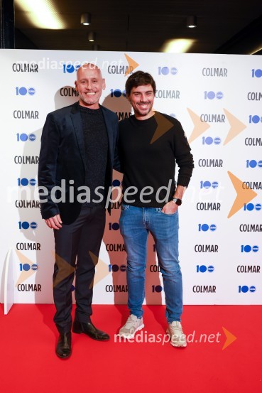  Peter Poles, televizijski voditelj;  Stefano Colombo, direktor prodaje in marketinga blagovne znamke Colmar100-letnica blagovne znamke Colmar