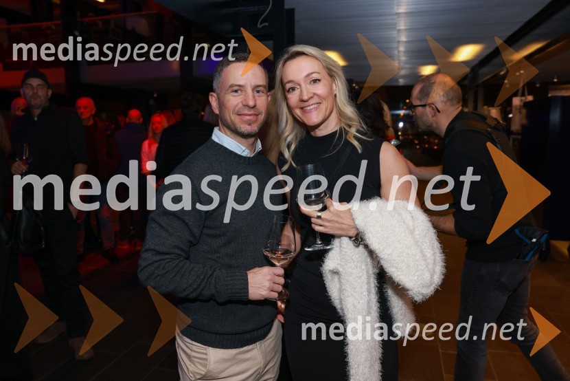  Rene  Mlekuž, nekdanji smučar, organizator Grubinega memoriala;  Urša Jezeršek100-letnica blagovne znamke Colmar