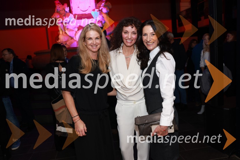  Špela Pretnar, nekdanja smučarka in predstavnica za odnose z javnostmi, Smučarska zveza Slovenije ;  Metka Albreht, stilistka ter maratonka, Miss Slovenije 1993;  Betka Šuhel Mikolič, mentorica nastopanja v javnosti, radijska in televizijska voditeljica, podjetje BPR100-letnica blagovne znamke Colmar