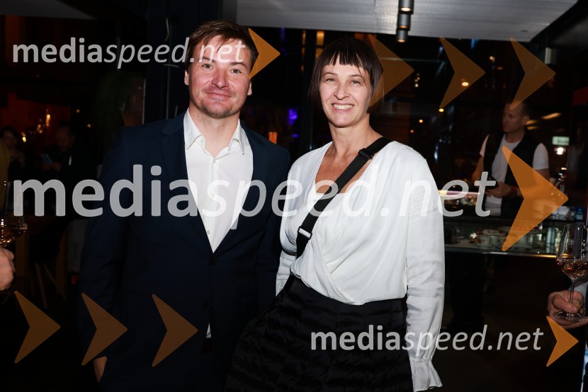  Rok  Marguč, deskar na snegu;  Tamara Šterpin, Bora d.o.o.100-letnica blagovne znamke Colmar