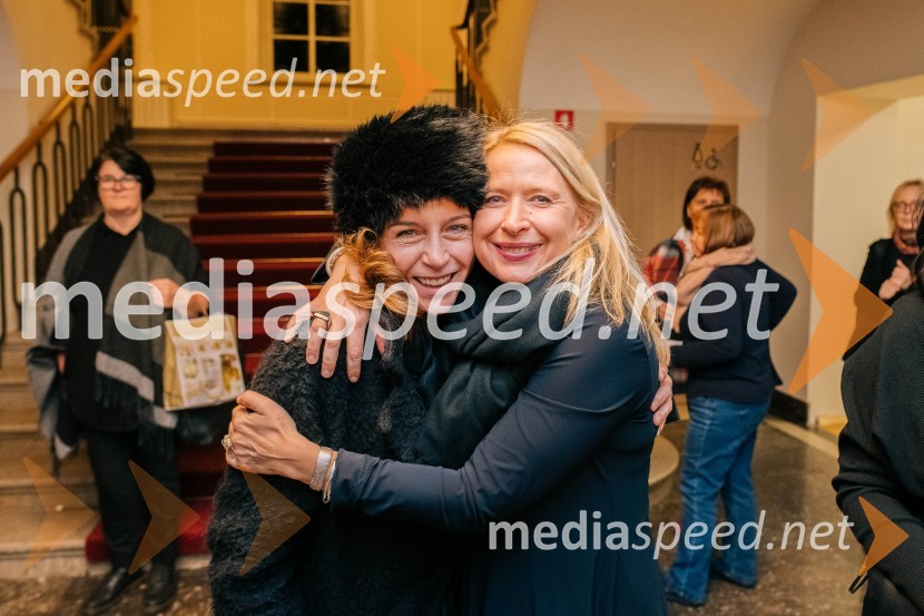  Barbara Medvešček, igralka;  Tatjana Doma, dramaturginja SLG CeljeParadiž, premiera v SLG Celje