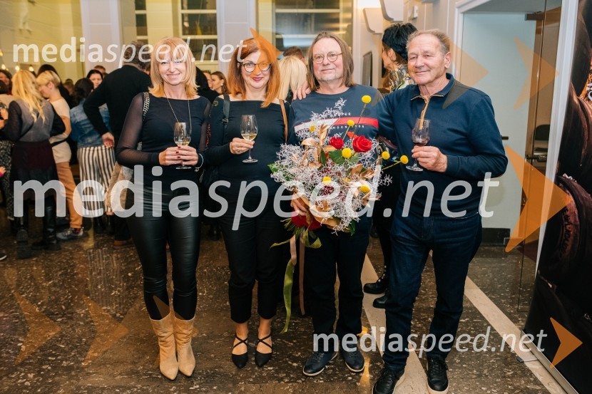  ... ;  ... ;  Bojan Umek, igralec;  ... Paradiž, premiera v SLG Celje