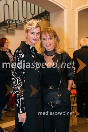  ... ;  Manca  Ogorevc, igralkaParadiž, premiera v SLG Celje