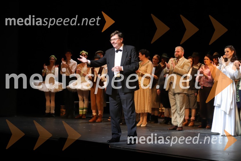  Simon Robinson, dirigentPlaninska roža, premiera opere v SNG Maribor