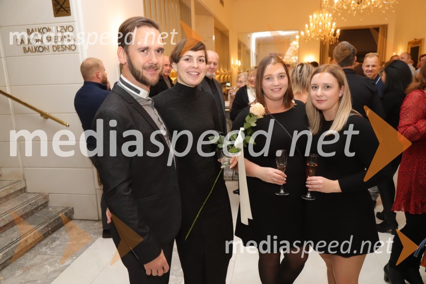  Mihael Mikluš, operni pevec;  ... ;  ... ;  ... Planinska roža, premiera opere v SNG Maribor