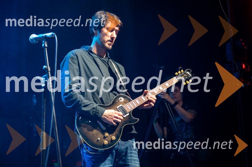  Filip Vadnu, glasbenikIzštekanih 10, poklon Vladu Kreslinu