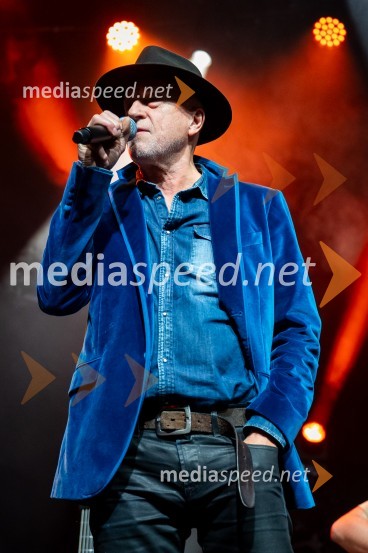  Vlado Kreslin, glasbenikIzštekanih 10, poklon Vladu Kreslinu