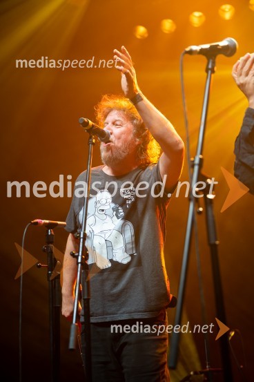  Tomislav  Jovanović - Tokac, pevec skupine Dan DIzštekanih 10, poklon Vladu Kreslinu