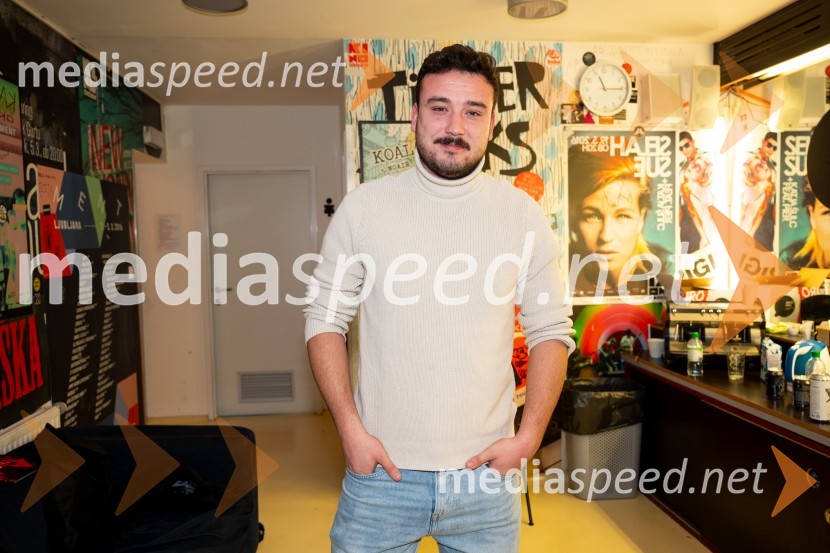  Urban Lutman, pevec, Batista CadillacIzštekanih 10, poklon Vladu Kreslinu