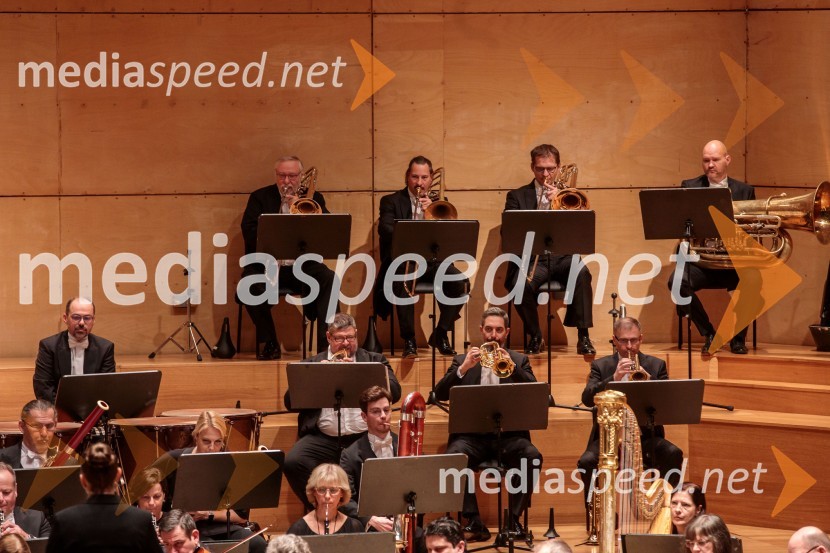 Madžarski narodni filharmonični orkester na odru Cankarjevega doma