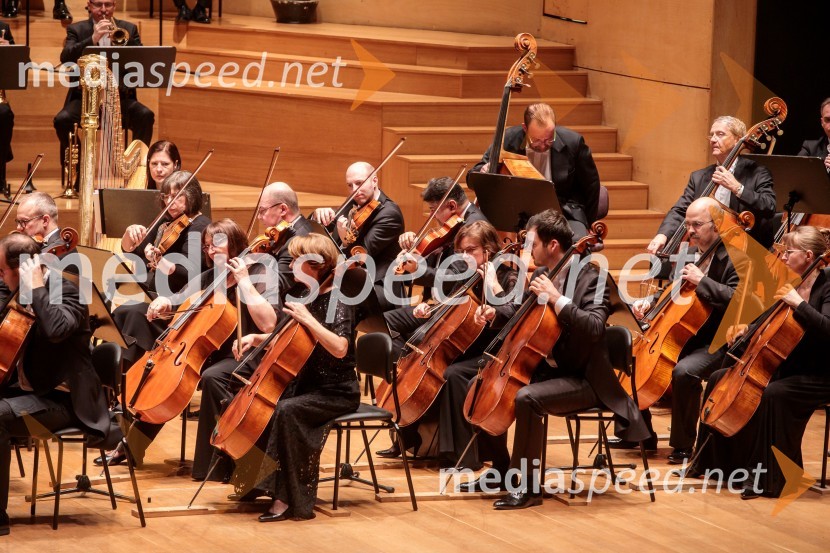 Madžarski narodni filharmonični orkester na odru Cankarjevega doma