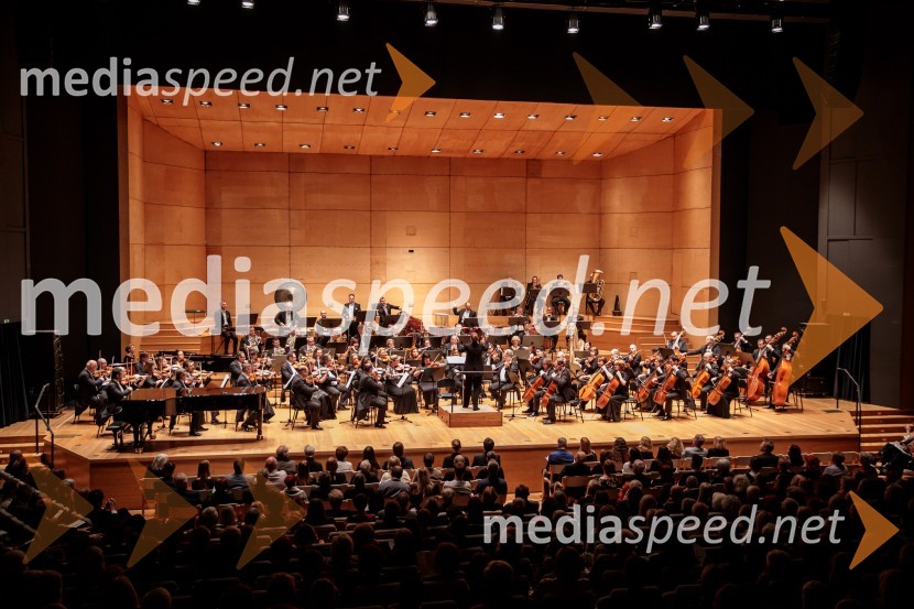 Madžarski narodni filharmonični orkester na odru Cankarjevega doma