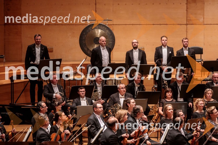Madžarski narodni filharmonični orkester na odru Cankarjevega doma