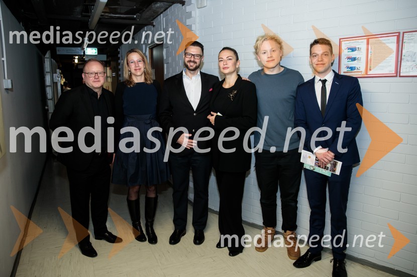 mag. Aleš Drenik, vodja programa resne glasbe, opere in balet, Cankarjev dom;  ... ;  Andor Ferenc Dávid, madžarski veleposlanik v Sloveniji;  Alevtina Ioffe, dirigentka;  Alexander Malofeev, solist, klavir;  ... Madžarski narodni filharmonični orkester na odru Cankarjevega doma