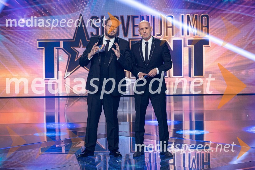  Sašo Stare, stand up komik, voditelj;  Peter Poles, televizijski voditeljSlovenija ima talent 2023, peta polfinalna oddaja