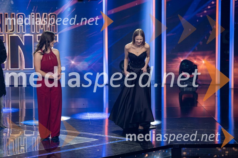  Špela Šemrl, harmonikarica;  Nuša Bezjak, pevkaSlovenija ima talent 2023, peta polfinalna oddaja