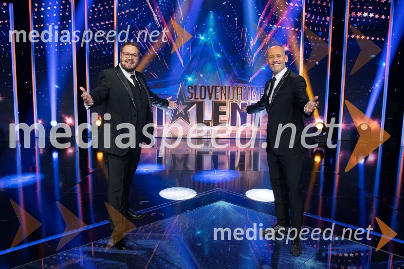  Sašo Stare, stand up komik, voditelj;  Peter Poles, televizijski voditeljSlovenija ima talent 2023, peta polfinalna oddaja
