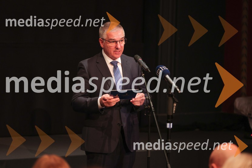  Marko Lotrič, predsednik, Državni svetŽivljenja Tomaža Kajzerja, druga sezona nanizanke