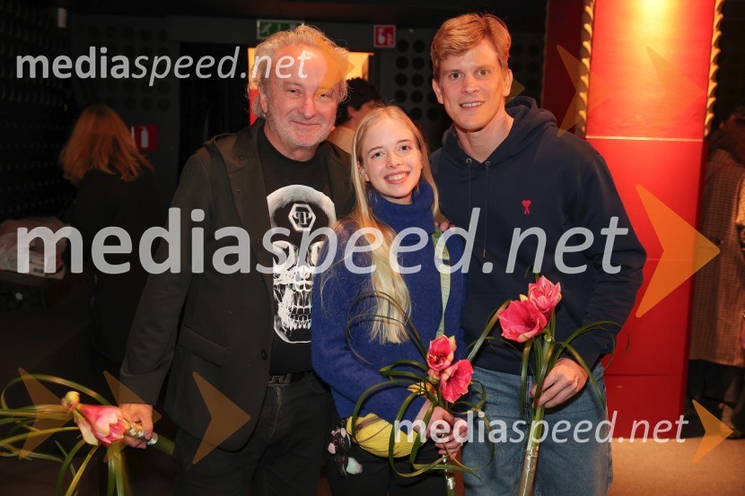  Peter Bratuša, režiser;  ... ;  Lukas Zuschlag, baletnik, koreografŽivljenja Tomaža Kajzerja, druga sezona nanizanke