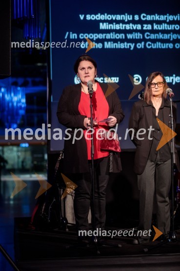  Uršula Cetinski, generalna direktorica, Cankarjev dom; dr. Marina Gržinić, ZRC SAZUOdprtje razstave Slovenski punk in fotografija, Cankarjev dom