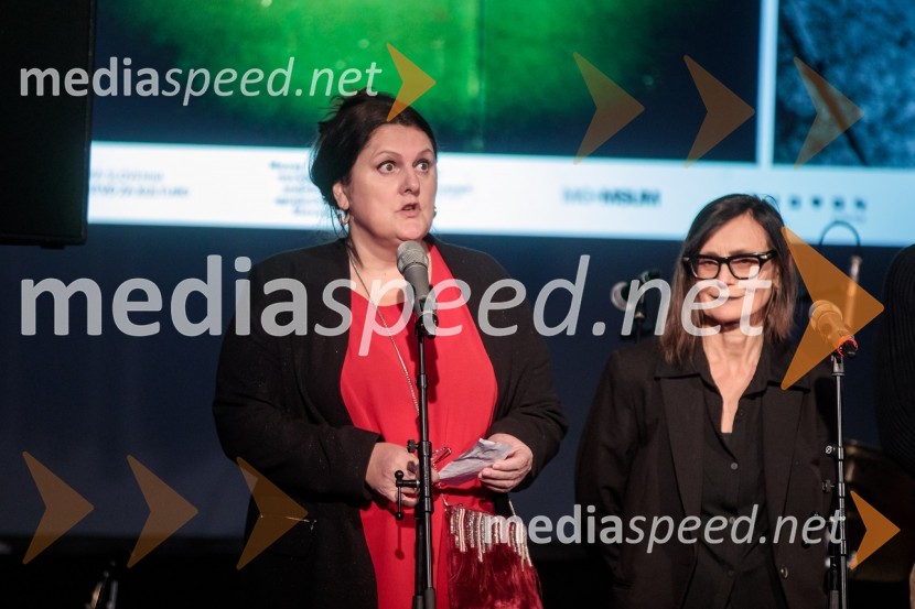  Uršula Cetinski, generalna direktorica, Cankarjev dom; dr. Marina Gržinić, ZRC SAZUOdprtje razstave Slovenski punk in fotografija, Cankarjev dom