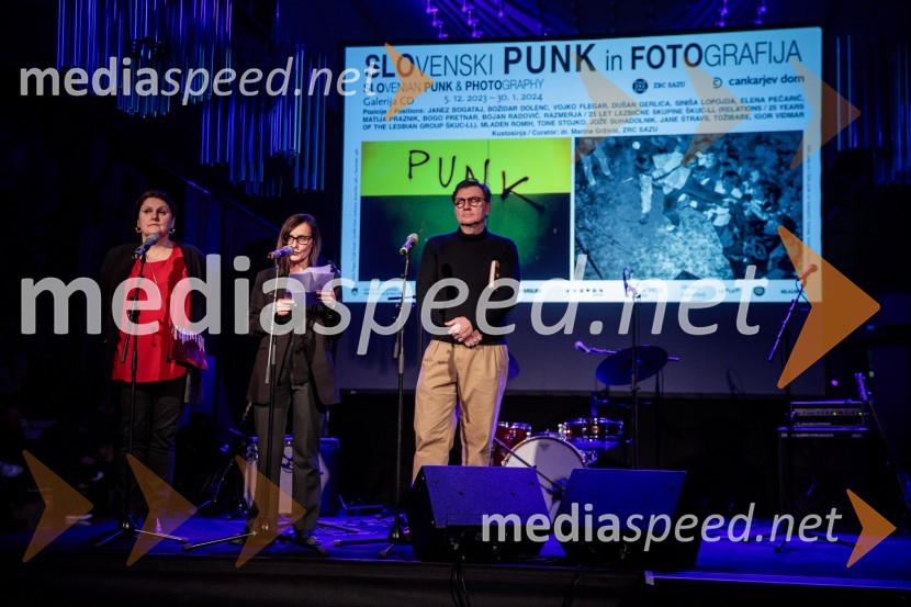  Uršula Cetinski, generalna direktorica, Cankarjev dom; dr. Marina Gržinić, ZRC SAZU; prof. dr. Oto Luthar, znanstveni svetnik in direktor ZRC SAZUOdprtje razstave Slovenski punk in fotografija, Cankarjev dom