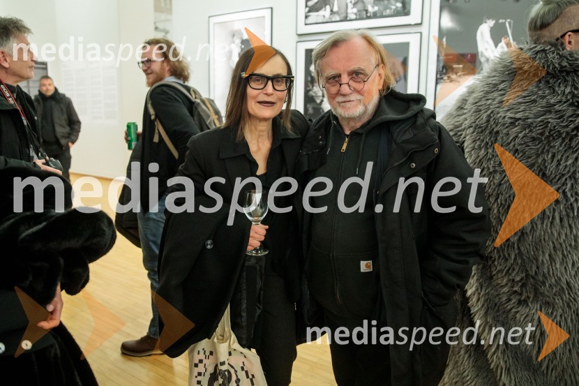 dr. Marina Gržinić, ZRC SAZU;  Tone Stojko, fotografOdprtje razstave Slovenski punk in fotografija, Cankarjev dom