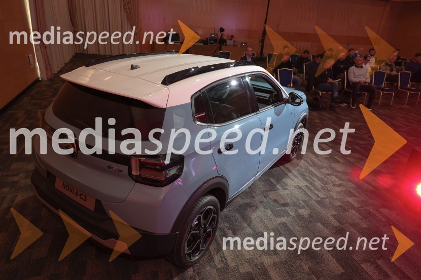 Nov ë-C3, predstavitev