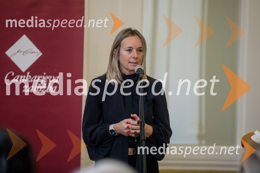  Simona Mele, predsednica uprave Mladinska knjigaPredstavitev monografije Mojstri slovenskega impresionizma