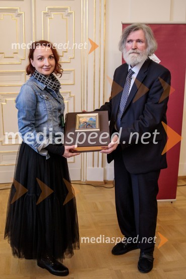  Nina Žitko Pucer, urednica, Cankarjeva založba; prof. dr. Milček Komelj, SAZUPredstavitev monografije Mojstri slovenskega impresionizma