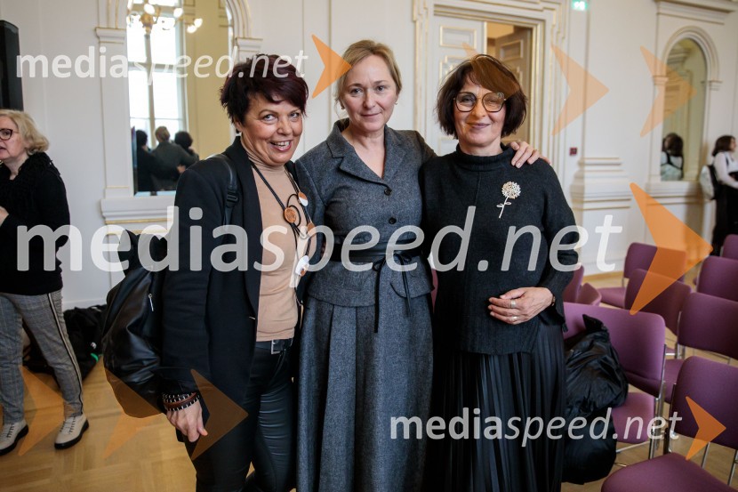 Janja Koren, novinarka; dr. Barbara Jaki, direktorica Narodne galerije Ljubljana, muzejska svetnica;  Suzana Duhovnik, ilustratorkaPredstavitev monografije Mojstri slovenskega impresionizma