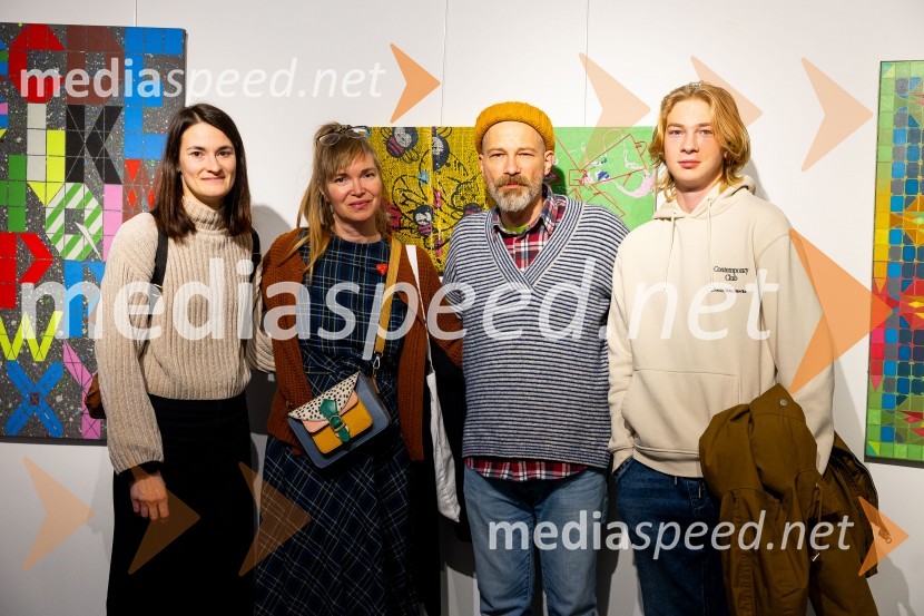  Tina Konec, umetnica;  Milanka Fabjančič, ilustratorka in animatorka;  Miha Perne, slikar;  ... Odprtje razstave: Beli sladoled - Polnoletna, Generali Galerija