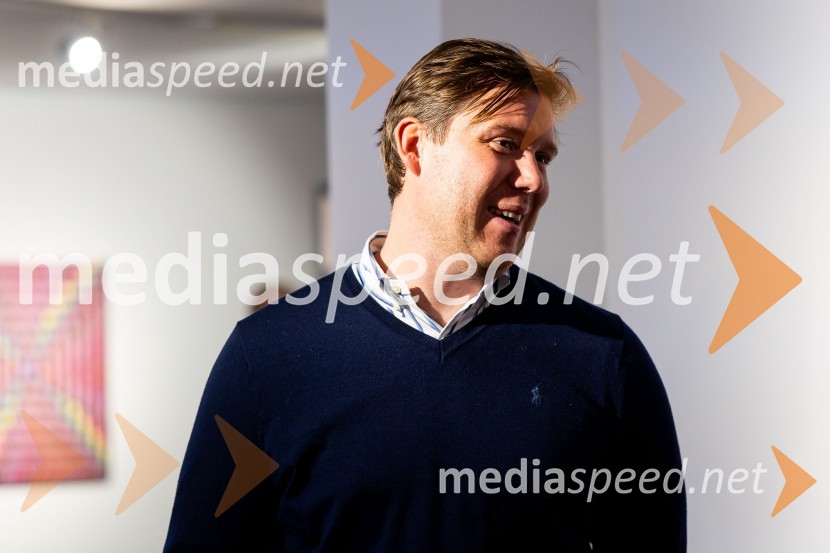  Matija Gantar, namestnik predsednika upravnega odbora družbe KD Group d.dOdprtje razstave: Beli sladoled - Polnoletna, Generali Galerija