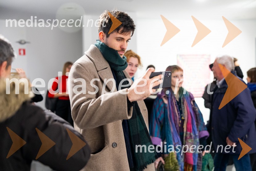 Odprtje razstave: Beli sladoled - Polnoletna, Generali Galerija