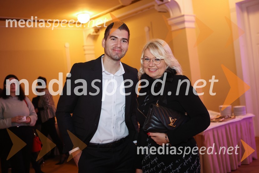  Samo Kumar, izvršni direktor, IBM Slovenija;  Zdravka Zalar, direktorica, SmartIS d.o.o.AmCham Poslovna liderka in Poslovni lider leta 2024 sta Anita Ogulin in dr. Jure Leskovec