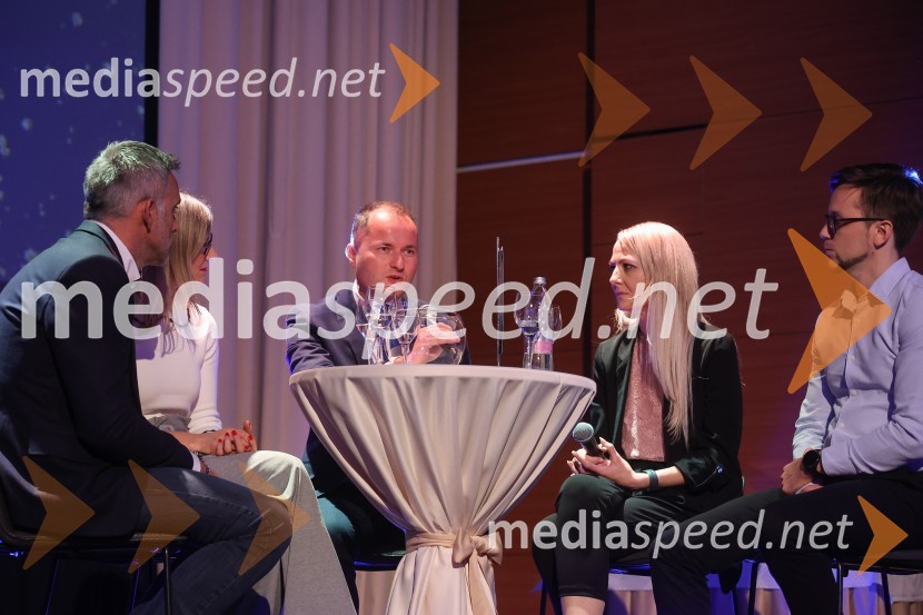  Miran Meža, direktor, Mega M;  Mojca  Grobelnik, communication director, AmChamAmCham Poslovna liderka in Poslovni lider leta 2024 sta Anita Ogulin in dr. Jure Leskovec