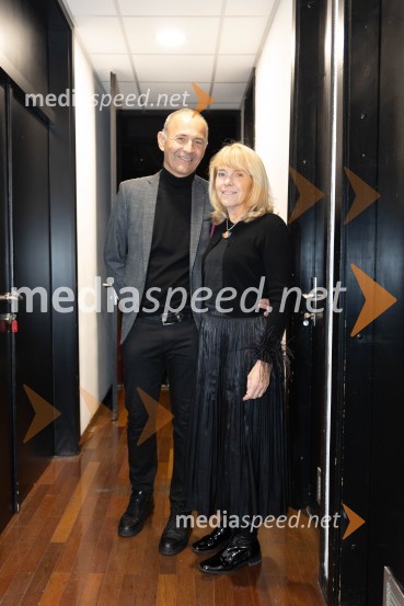  Jože Smolič, direktor maloprodajnega območja Ljubljana - Kranj družbe Petrol ;  ... Navodila, premiera drame v MGL