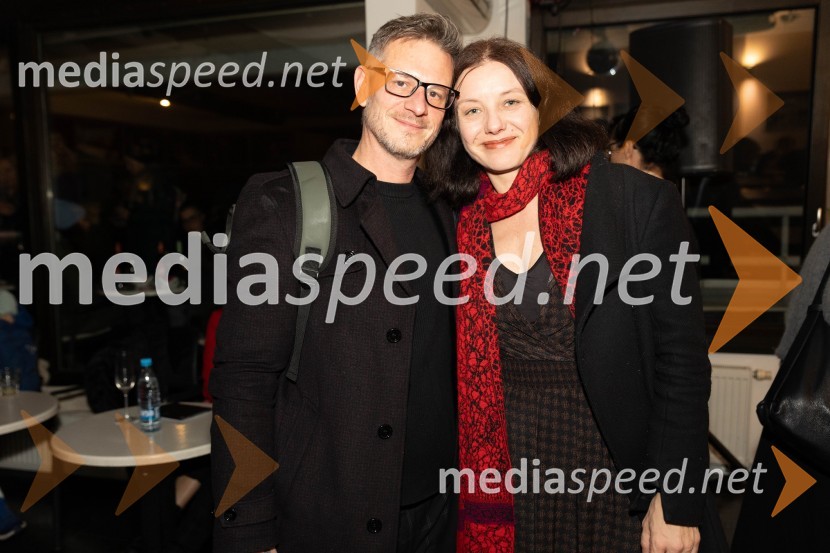  Tibor Mihelič Syed, direktor, Slovensko mladinsko gledališče;  Ana Duša, pisateljica, režiserkaNavodila, premiera drame v MGL