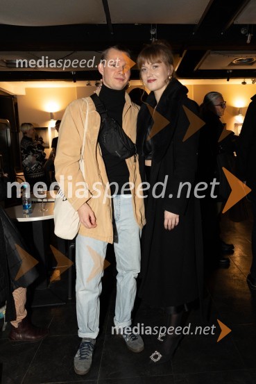  ... ;  Julita Kropec, igralkaNavodila, premiera drame v MGL