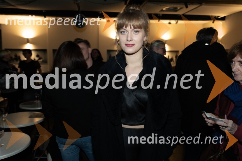  Julita Kropec, igralkaNavodila, premiera drame v MGL