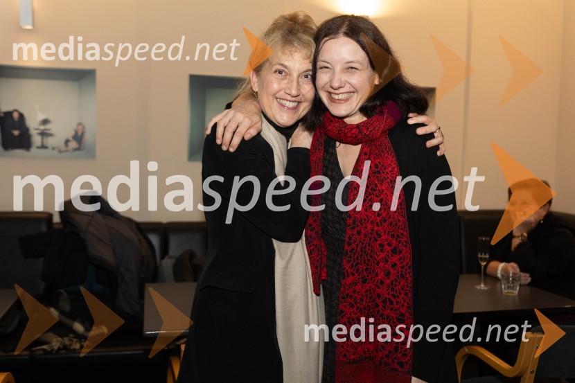  Barbara Hieng Samobor, direktorica in umetniška vodja MGL;  Ana Duša, pisateljica, režiserkaNavodila, premiera drame v MGL