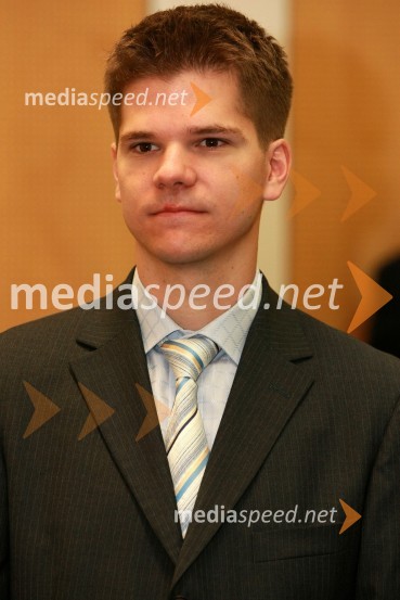 Dr. Marko Hölbl, Fakulteta za elektrotehniko, računalništvo in informatiko Univerze v MariboruUniverza v Mariboru: Promocija doktorjev znanosti, april 2009