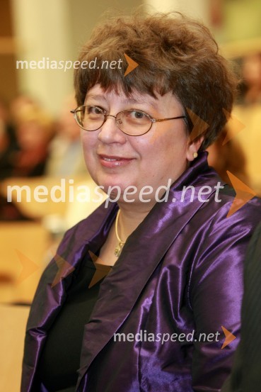 Prof. dr. Tatjana Welzer Družovec, redna profesorica na Fakulteti za elektrotehniko, računalništvo in informatiko Univerze v MariboruUniverza v Mariboru: Promocija doktorjev znanosti, april 2009