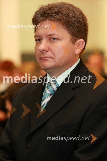 Dr. Miljenko Križmarić, Fakulteta za elektrotehniko, računalništvo in informatiko Univerze v MariboruUniverza v Mariboru: Promocija doktorjev znanosti, april 2009