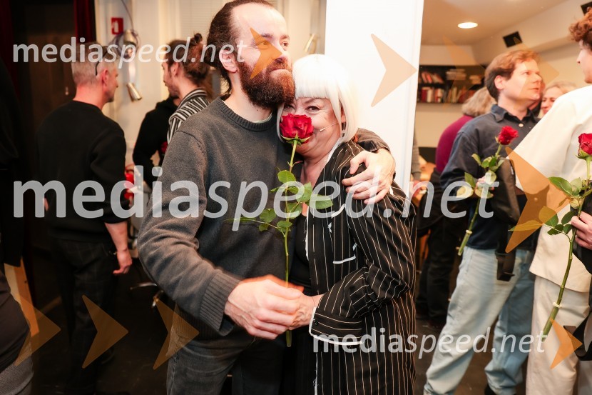  Blaž Šef, igralec;  Damjana Černe, igralkaArgonavti, premiera v SMG Ljubljana