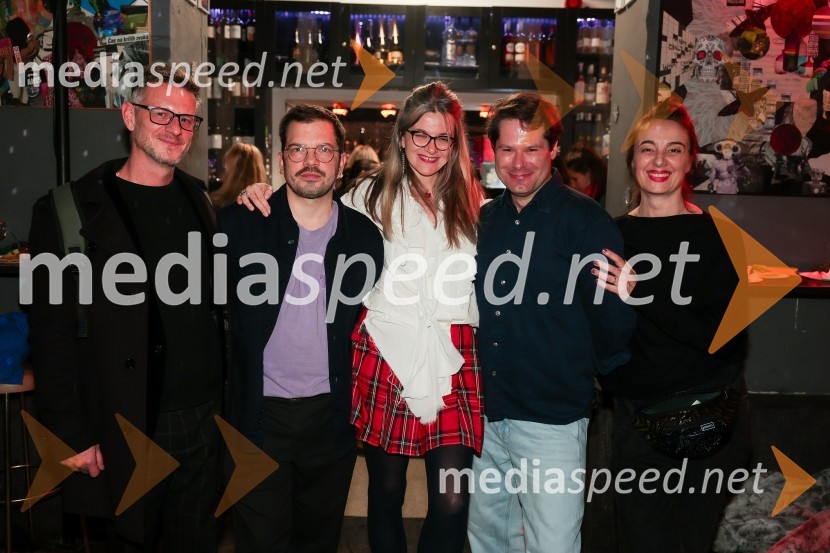  Tibor Mihelič Syed, direktor, Slovensko mladinsko gledališče;  ... ;  ... ;  ... ;  Dragana Alfirević, koreografinjaArgonavti, premiera v SMG Ljubljana