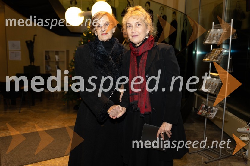  Mojca Kreft, dramaturginja in teatrologinja;  Barbara Hieng Samobor, direktorica in umetniška vodja MGLMeduza, premiera monodrame v MGL